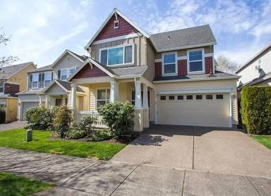 Main picture of 739 NE 61st Ct