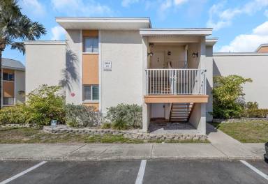 Main picture of 621 99th Ave N