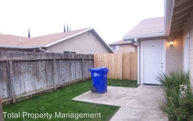 Main picture of 1005 N Wisconsin Way