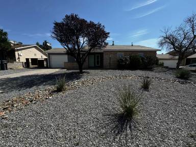 Main picture of 488 Stallion Rd SE