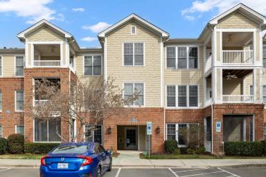 Main picture of 927 Portstewart Dr