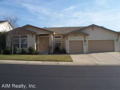 Main picture of 2553 Clubhouse Dr W