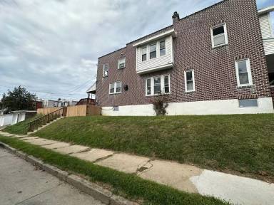 Main picture of 346 S 14th St