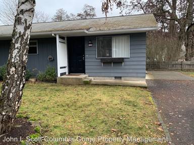 Main picture of 701 NE Church Pl