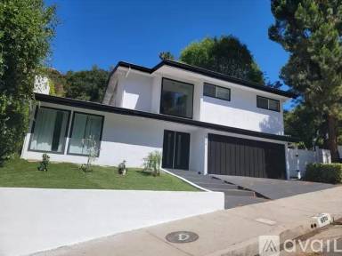 Main picture of 16974 Escalon Dr