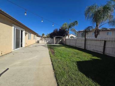 Main picture of 2007 N Bordeaux Way