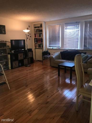 Main picture of 335 S 18th St