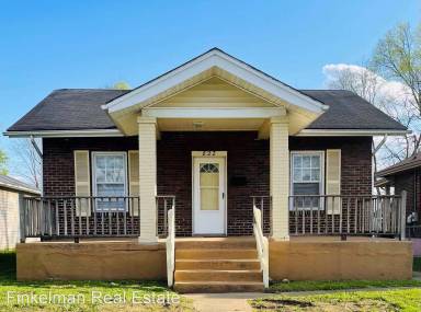 Main picture of 822 16th Ave