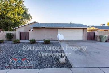 Main picture of 8320 N 55th Dr
