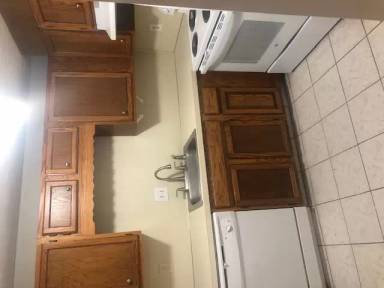 Main picture of 136 Central St