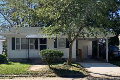 Main picture of 3754 Cameron St