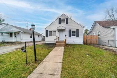 Main picture of 1611 Walsh Ave