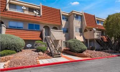 Main picture of 3591 Arville St