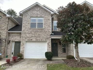 Main picture of 41 Four Farms Cir