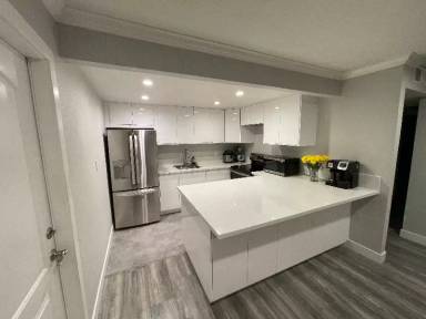 Main picture of 6500 Mauana Way