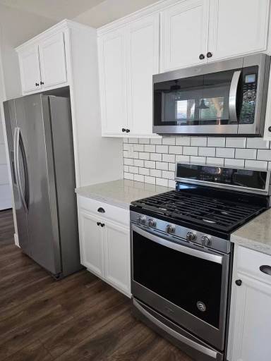 Main picture of 9446 Poplar Way