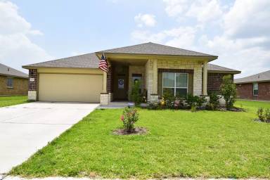 Main picture of 9403 Cricket Dr