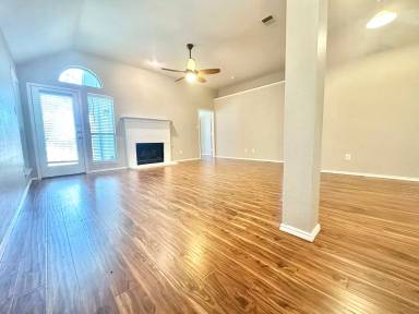 Main picture of 2805 Malli Ct
