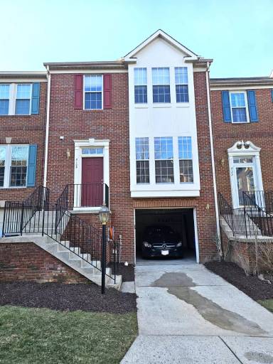 Main picture of 8105 Madrillon Springs Ln