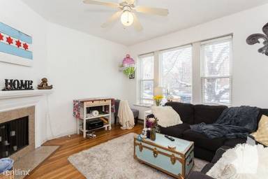 Main picture of 506-18 W Deming Pl