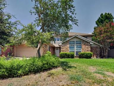 Main picture of 2704 Harmon Dr