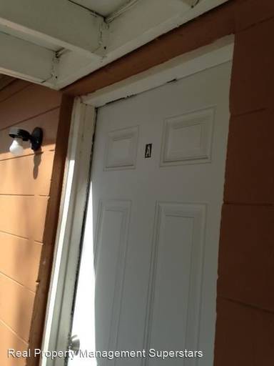 Main picture of 1025 Colyer St