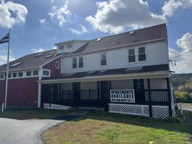Main picture of 3378 E Main St