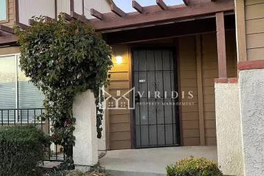Main picture of Cypress Glen Townhomes