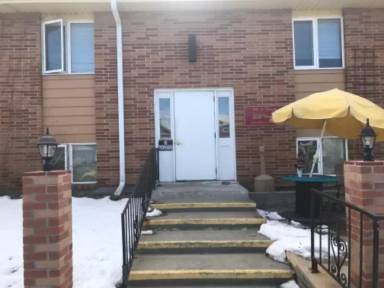 Main picture of 303 S Grant St