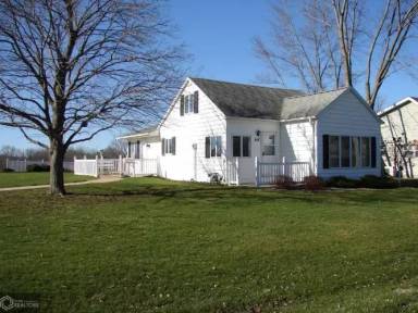 Main picture of 416 W Park Ave