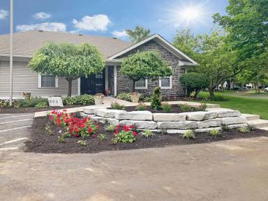 Main picture of Woodridge Apartments