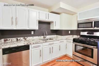 Main picture of 365 Meridian St