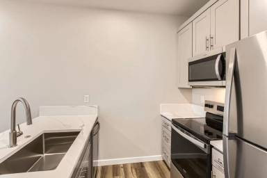 Main picture of 3323 SE 87th Ave