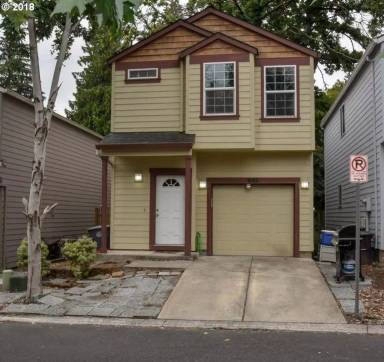 Main picture of 642 SE Shega Ct