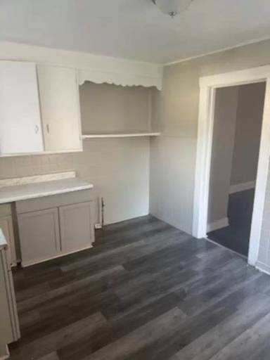 Main picture of 20 Aurora St