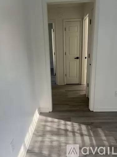 Main picture of 156 N East Boundary St