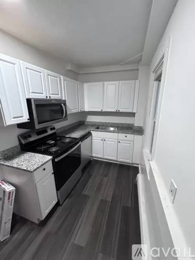 Main picture of 20 Water Street Ln