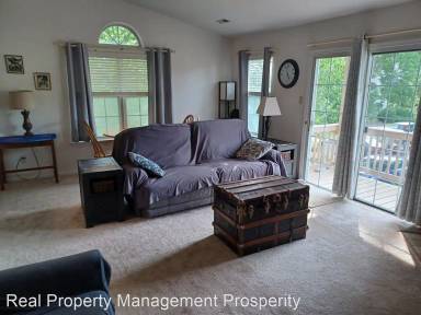 Main picture of 3006 Beacon Hill Dr