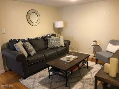 Main picture of 137 Peterborough St