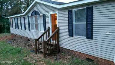 Main picture of 123 Woodyville Rd