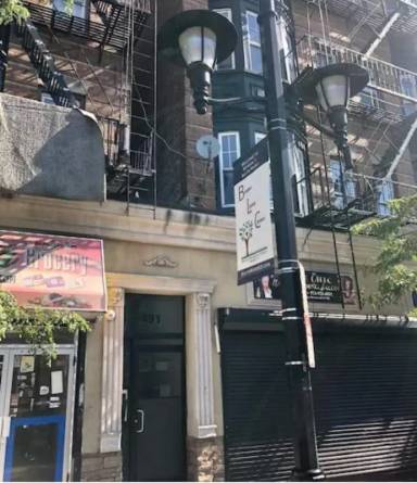 Main picture of 491 Clinton Ave