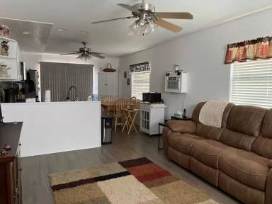 Main picture of 302 Citrus Ave