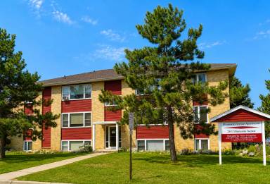 Main picture of 2521 Minnesota Ave NW