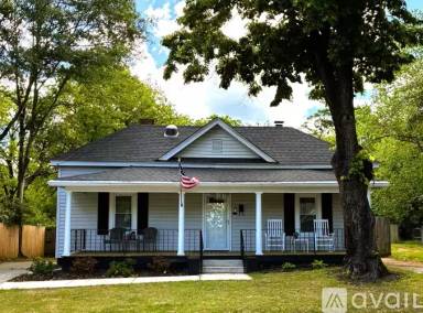 Main picture of 106 Albert St