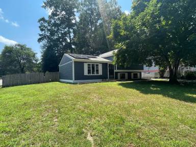 Main picture of 9901 Husting Ct