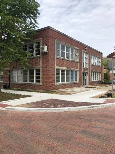 Main picture of 404 N 6th St