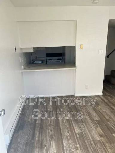 Main picture of 3505 Tyson Pl NE