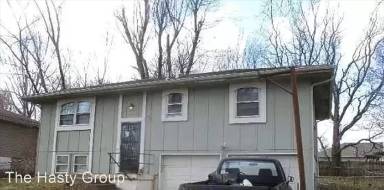 Main picture of 4912 Savage Ave