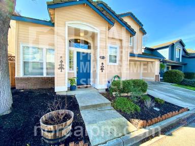 Main picture of 8212 Shannon Oak Ln