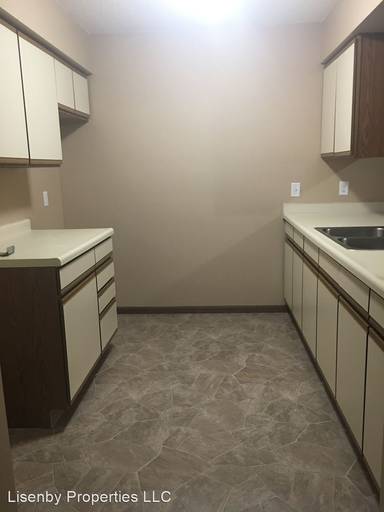 Main picture of 222 N Central St